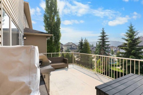 183 Sunset Close, Cochrane, AB 