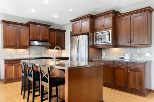 183 Sunset Close, Cochrane, AB 