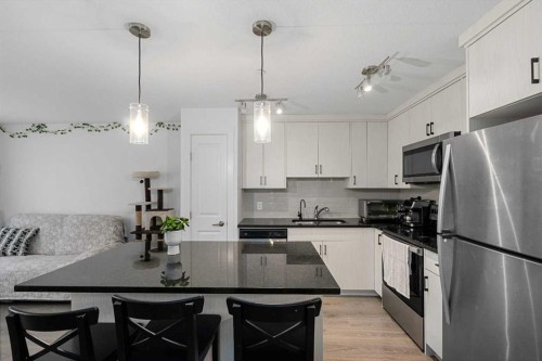 238 Livingston Common Ne, Calgary, AB 