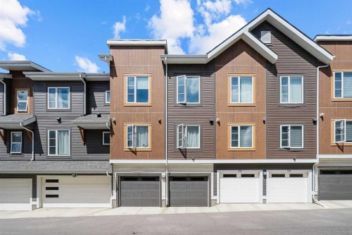 238 Livingston Common Ne, Calgary, AB 