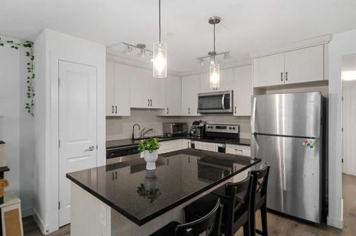 238 Livingston Common Ne, Calgary, AB 