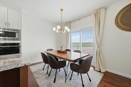 838 Edgefield Street, Strathmore, AB - Indoor Photo Showing Dining Room
