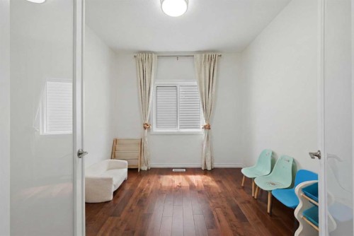 838 Edgefield Street, Strathmore, AB - Indoor Photo Showing Other Room