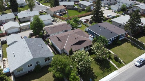 515 Blackthorn Road Ne, Calgary, AB 