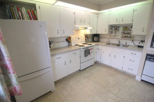 515 Blackthorn Road Ne, Calgary, AB 
