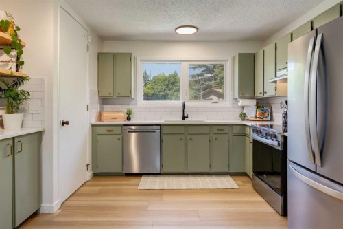 23 Deer Lane Place Se, Calgary, AB 