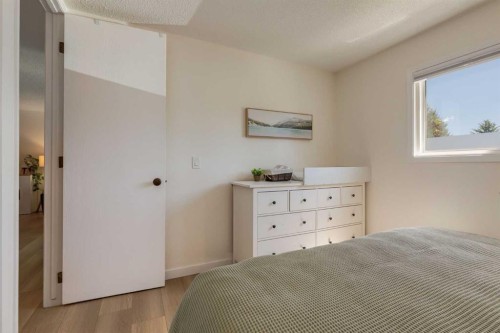 23 Deer Lane Place Se, Calgary, AB 
