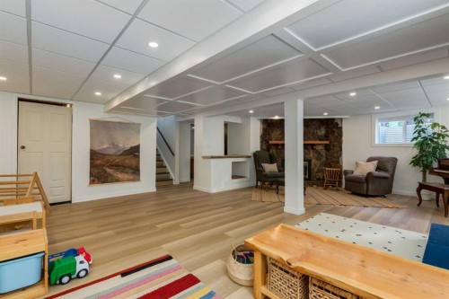 23 Deer Lane Place Se, Calgary, AB 