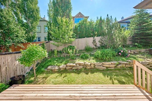 62 Crestmont Drive Sw, Calgary, AB 