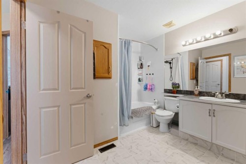 89 Everstone Way Sw, Calgary, AB 