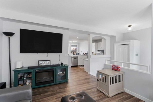 89 Everstone Way Sw, Calgary, AB 