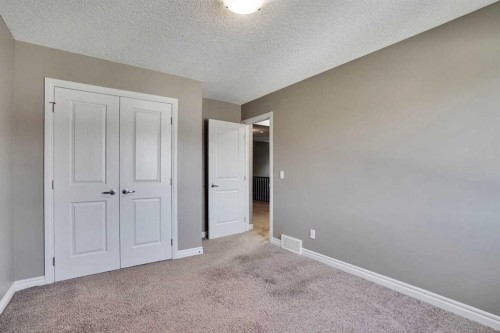46 Mahogany Passage Se, Calgary, AB 