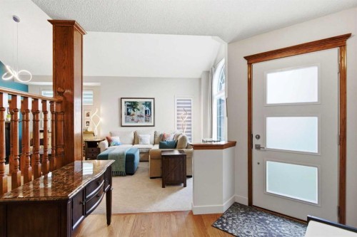 67 Douglas Shore Close Se, Calgary, AB 