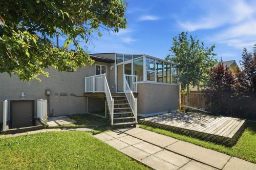 1018 10 Avenue Se, High River, AB - Outdoor