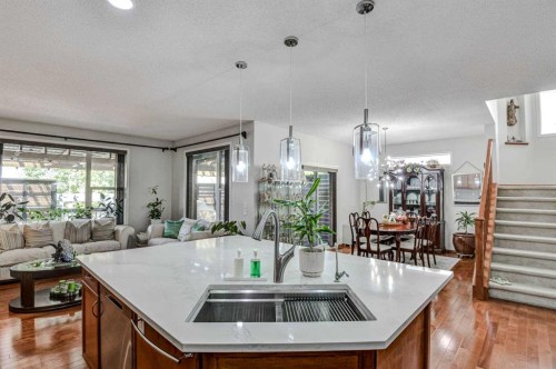 225 Chapala Drive Se, Calgary, AB - Indoor Photo Showing Kitchen With Double Sink