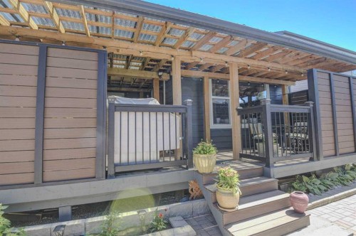 225 Chapala Drive Se, Calgary, AB - Outdoor