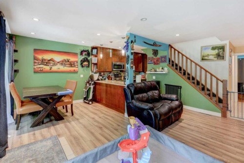 7622 34 Avenue Nw, Calgary, AB - Indoor