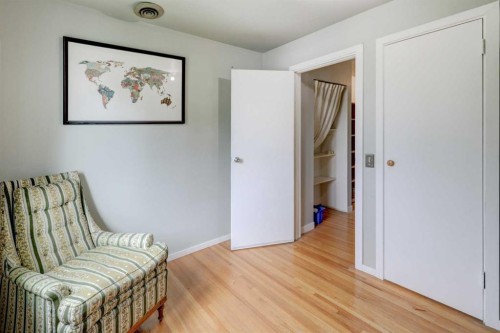 7624 34 Avenue Nw, Calgary, AB - Indoor