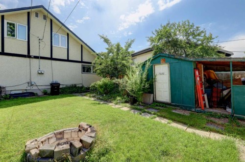 7624 34 Avenue Nw, Calgary, AB - Outdoor With Exterior