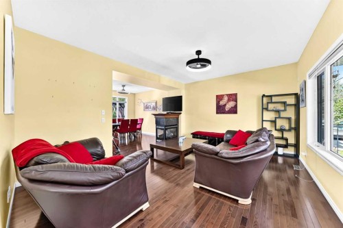 29 Westridge Crescent, Okotoks, AB 