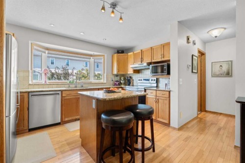 17 Glenbrook Villas Sw, Calgary, AB 