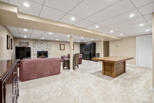 1348 Norfolk Drive Nw, Calgary, AB 