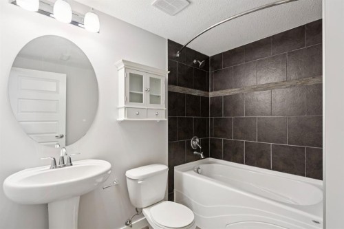 902 Williamstown Boulevard Nw, Airdrie, AB 