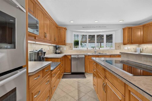 762 Stonehaven Drive, Carstairs, AB 