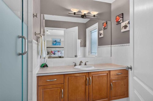 762 Stonehaven Drive, Carstairs, AB 