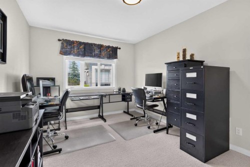 762 Stonehaven Drive, Carstairs, AB 