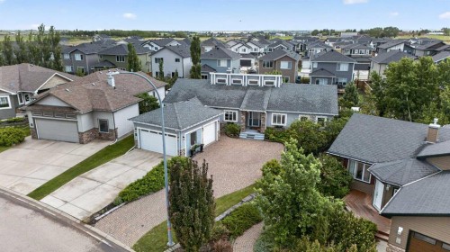 762 Stonehaven Drive, Carstairs, AB 