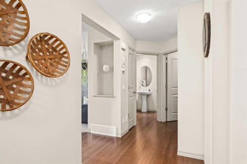 277 Brightonwoods Gardens Se, Calgary, AB - Indoor Photo Showing Other Room