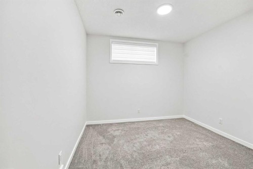26 Homestead Circle Ne, Calgary, AB - Indoor Photo Showing Other Room