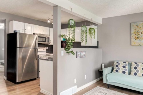 41 Harvest Glen Heights Ne, Calgary, AB 
