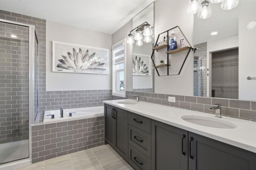 601 Reynolds Crescent Sw, Airdrie, AB - Indoor Photo Showing Bathroom
