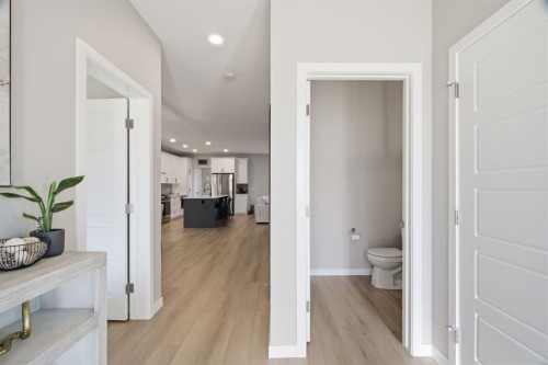 601 Reynolds Crescent Sw, Airdrie, AB - Indoor Photo Showing Other Room