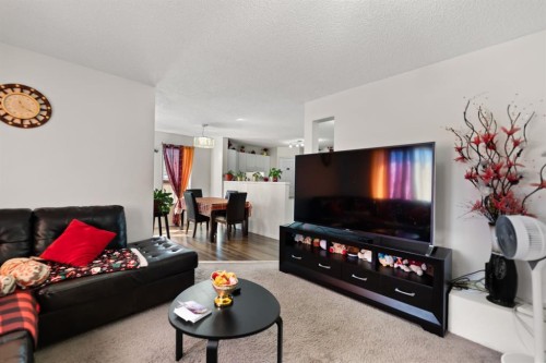 221 Tarington Close Ne, Calgary, AB 