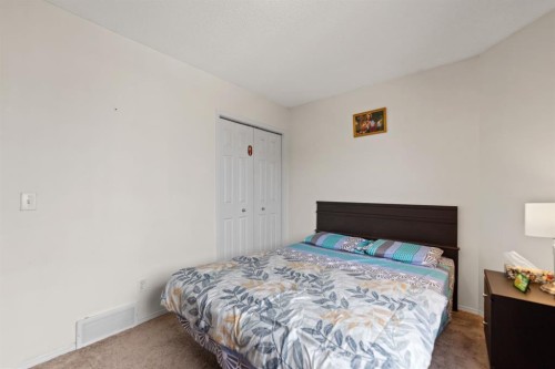 221 Tarington Close Ne, Calgary, AB 