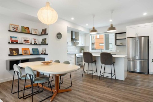 52 Na'A Heights Sw, Calgary, AB - Indoor