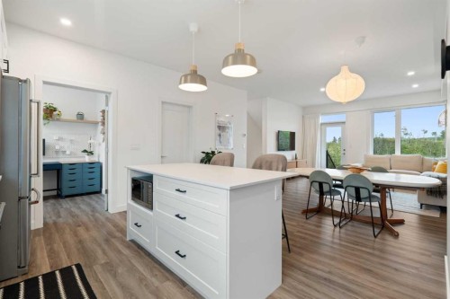 52 Na'A Heights Sw, Calgary, AB - Indoor