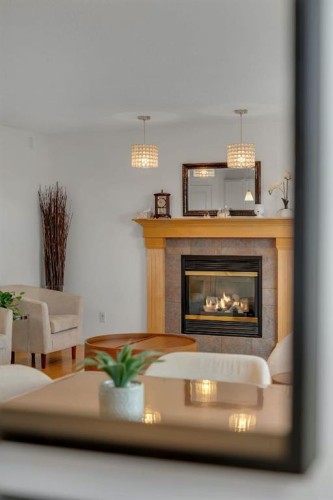 208 Royal Birch Circle Nw, Calgary, AB 
