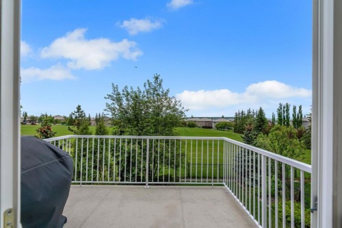 208 Royal Birch Circle Nw, Calgary, AB 