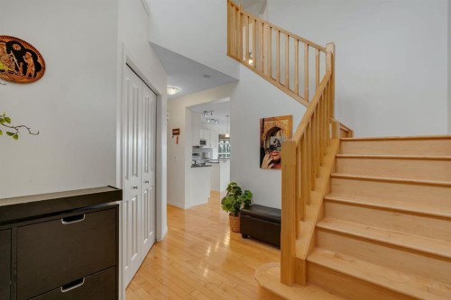208 Royal Birch Circle Nw, Calgary, AB 