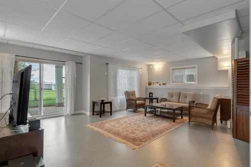 208 Royal Birch Circle Nw, Calgary, AB 