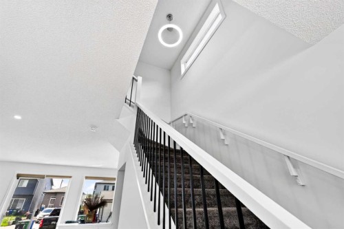 227 Chinook Gate Boulevard Sw, Airdrie, AB - Indoor Photo Showing Other Room
