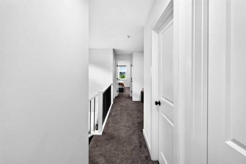 227 Chinook Gate Boulevard Sw, Airdrie, AB - Indoor Photo Showing Other Room
