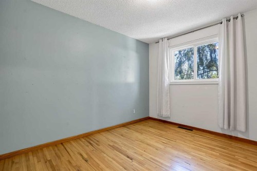 5119 55 Avenue, Stavely, AB - Indoor Photo Showing Other Room