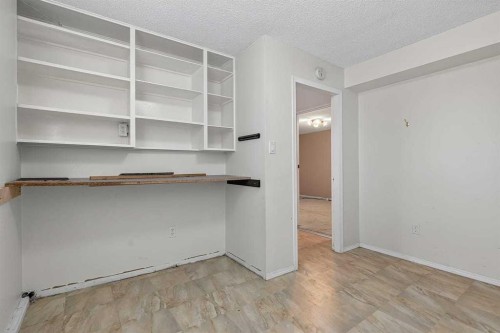 5119 55 Avenue, Stavely, AB - Indoor