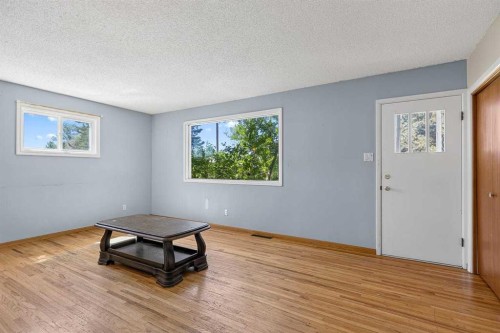 5119 55 Avenue, Stavely, AB - Indoor
