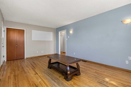 5119 55 Avenue, Stavely, AB - Indoor Photo Showing Other Room